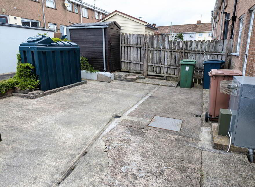 30 Townhill Park, Irvinestown, Enniskillen, BT94 1GH