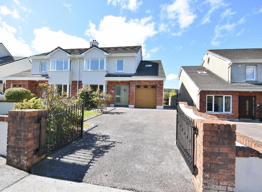 15 Cryle View Manor, Abbeyfeale, V94R3H7