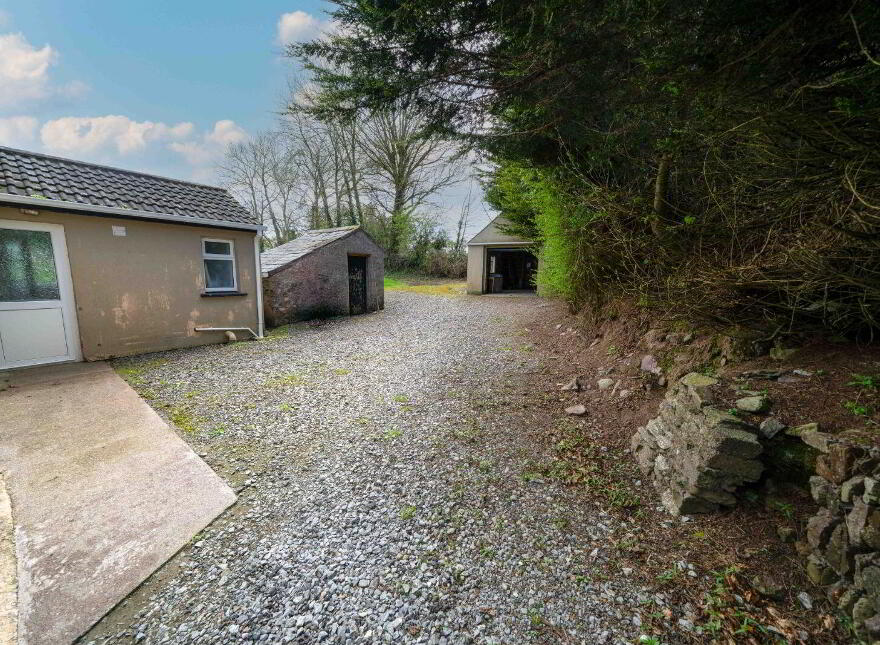 Fornaught, Donoughmore, P32W890