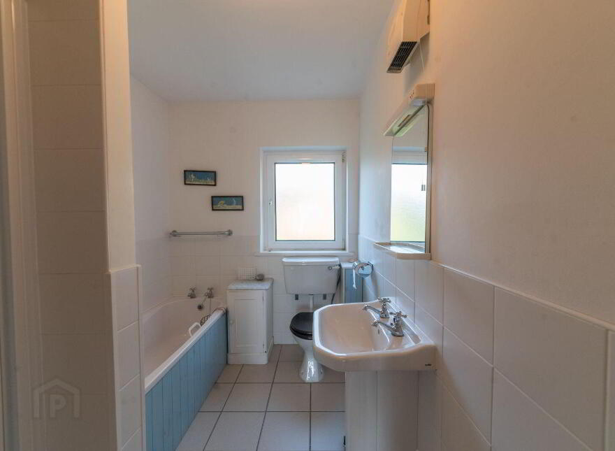 Ballynatra, Kilcrohane, P75VN24