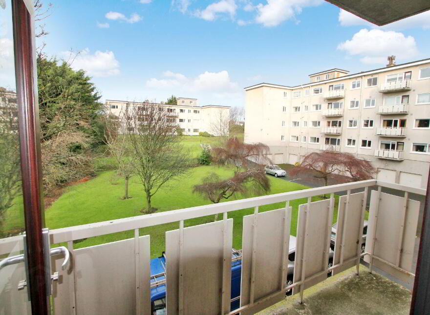 2 Scotia, De Vesci Court, Monkstown, A96A248