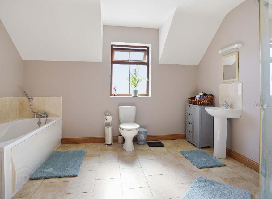Ardamagh, Kilmainhamwood, A82P2P8