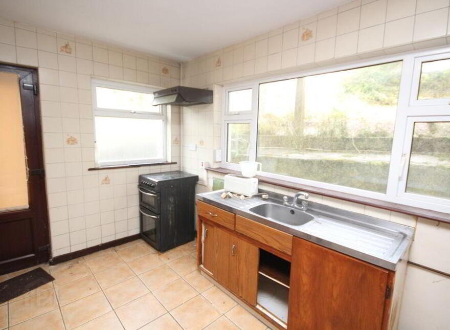 " Shamrock House", Corran, Leap, P81YK13