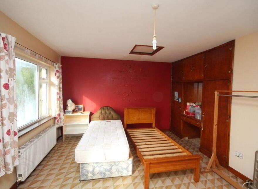 " Shamrock House", Corran, Leap, P81YK13