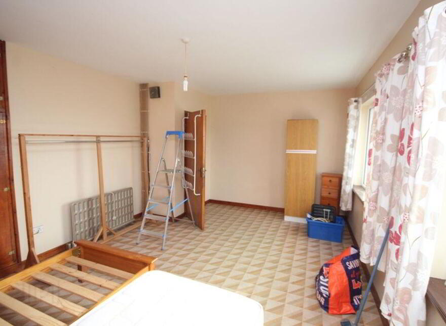 " Shamrock House", Corran, Leap, P81YK13