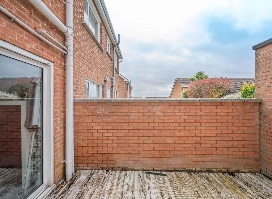 18 Fernmore Park, Bangor, BT19 6ED