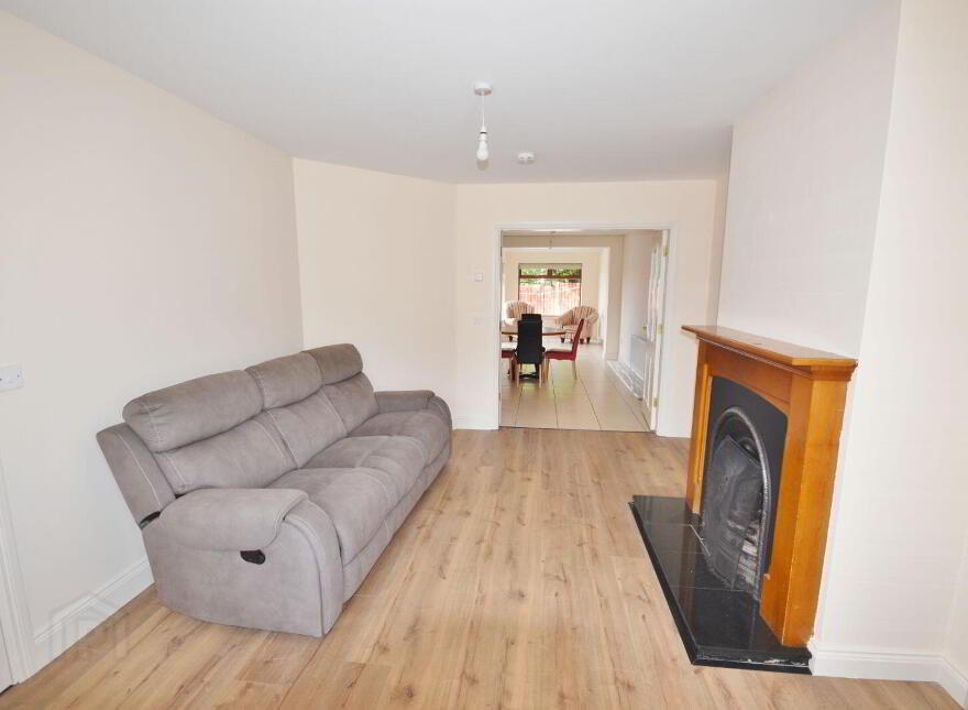 35 The Meadows, Listowel, V31R866