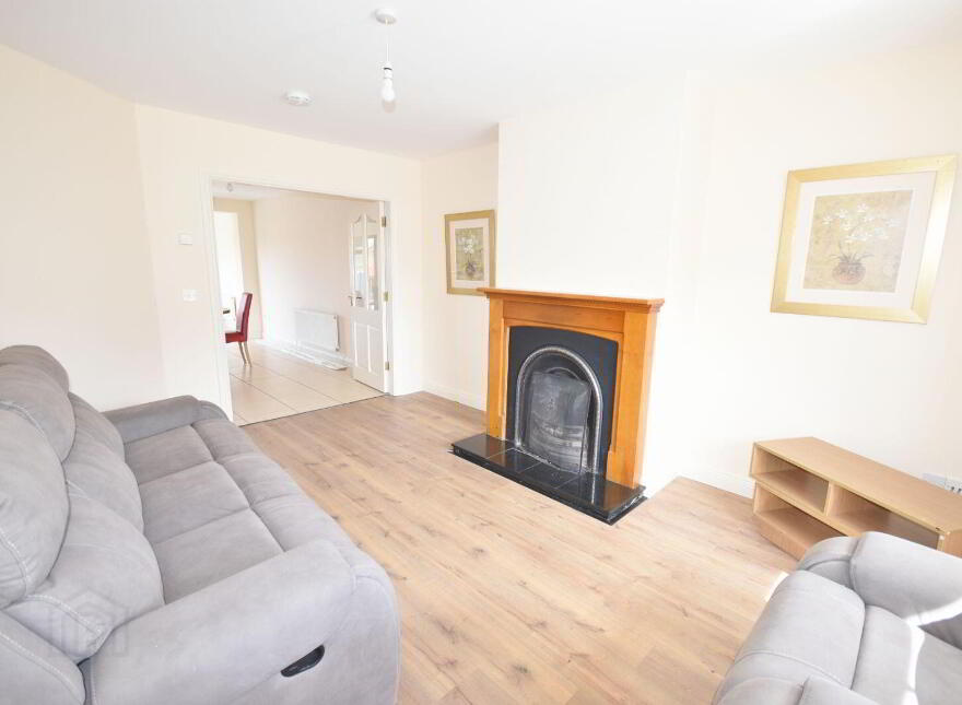 35 The Meadows, Listowel, V31R866