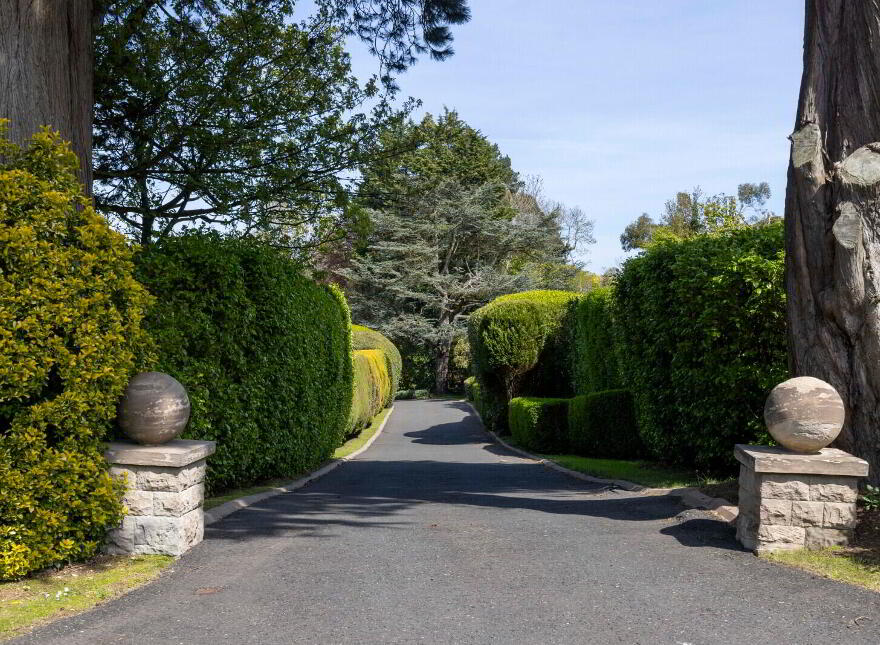 'Killymard', 17 Circular Road East, Cultra, Holywood, BT18 0HA