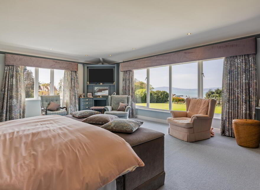 'Killymard', 17 Circular Road East, Cultra, Holywood, BT18 0HA