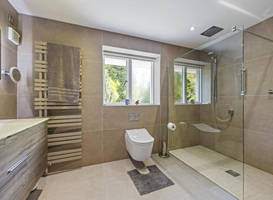 'Killymard', 17 Circular Road East, Cultra, Holywood, BT18 0HA