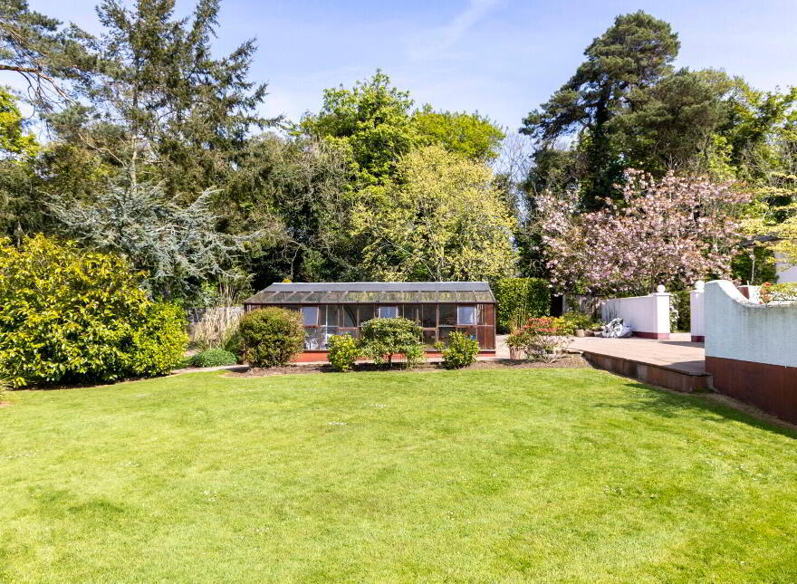 'Killymard', 17 Circular Road East, Cultra, Holywood, BT18 0HA