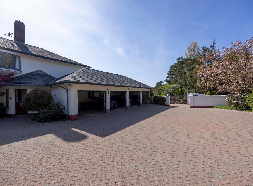 'Killymard', 17 Circular Road East, Cultra, Holywood, BT18 0HA
