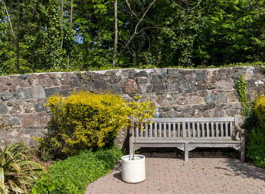 'Killymard', 17 Circular Road East, Cultra, Holywood, BT18 0HA