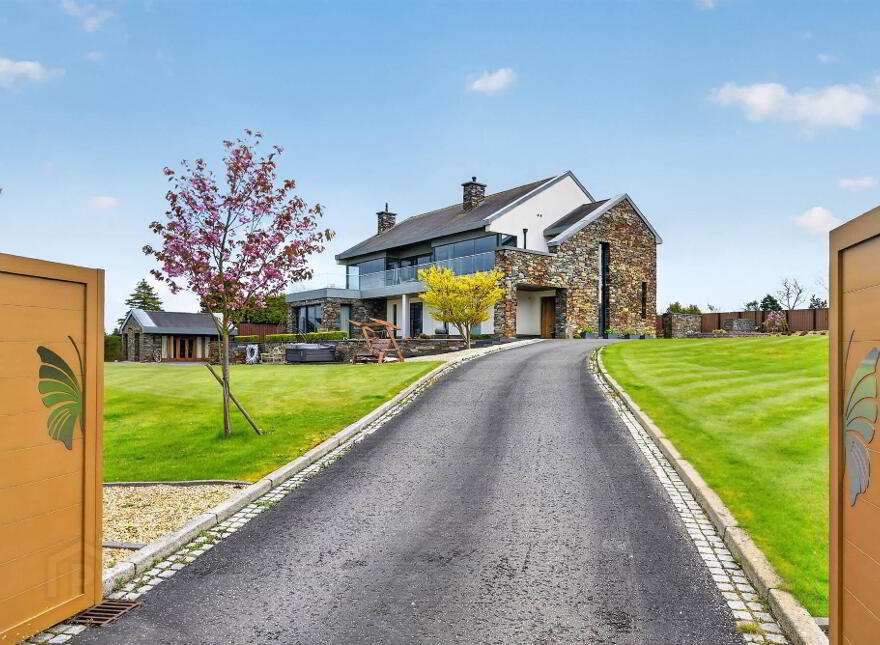 Craigmore, 30 Ballygrainey Road, Holywood, BT18 0HE