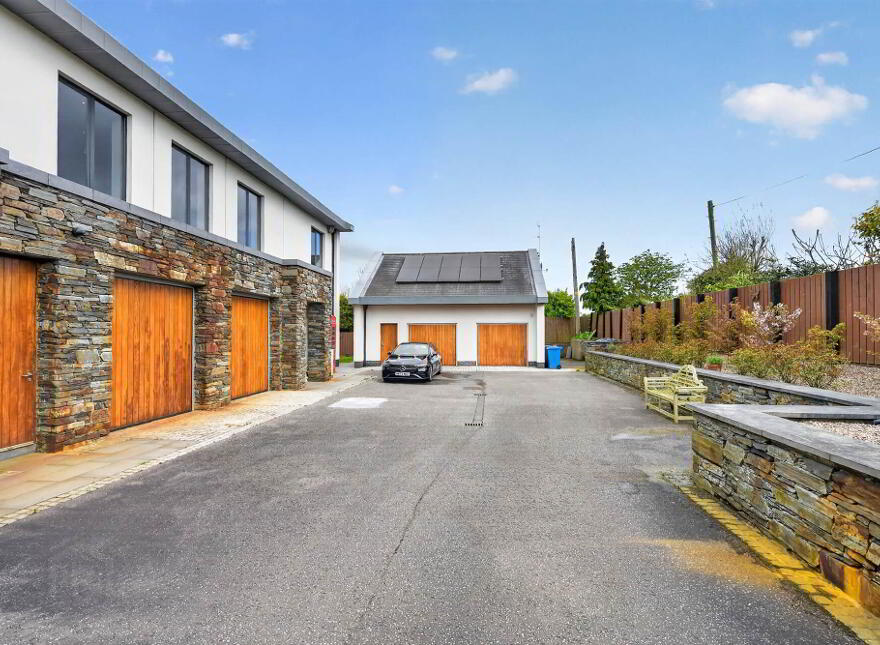 Craigmore, 30 Ballygrainey Road, Holywood, BT18 0HE