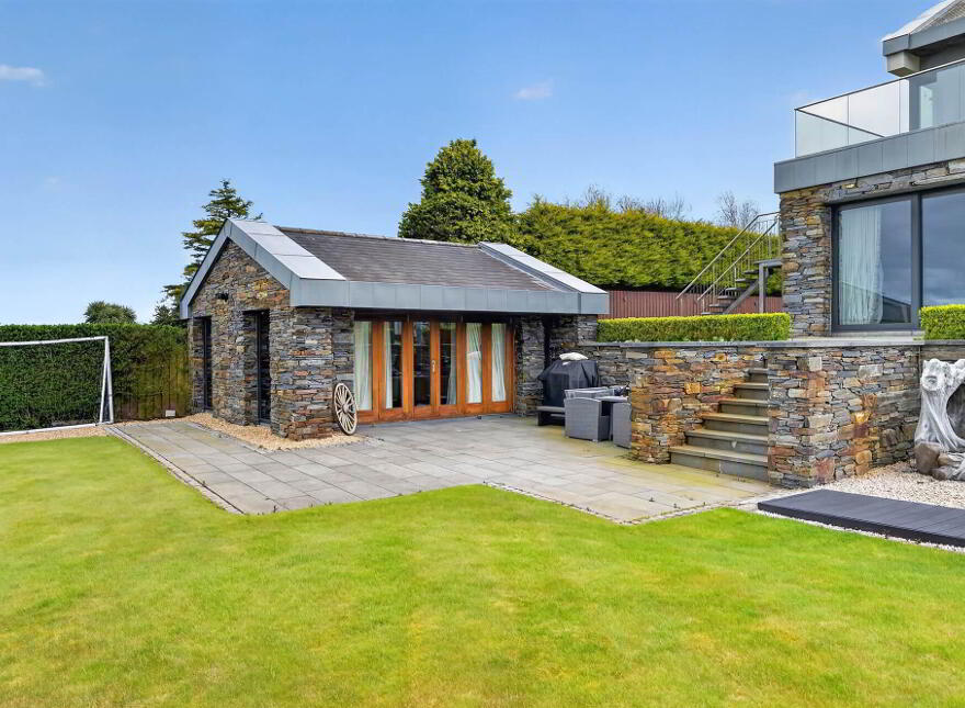 Craigmore, 30 Ballygrainey Road, Holywood, BT18 0HE