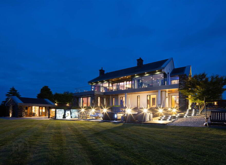 Craigmore, 30 Ballygrainey Road, Holywood, BT18 0HE