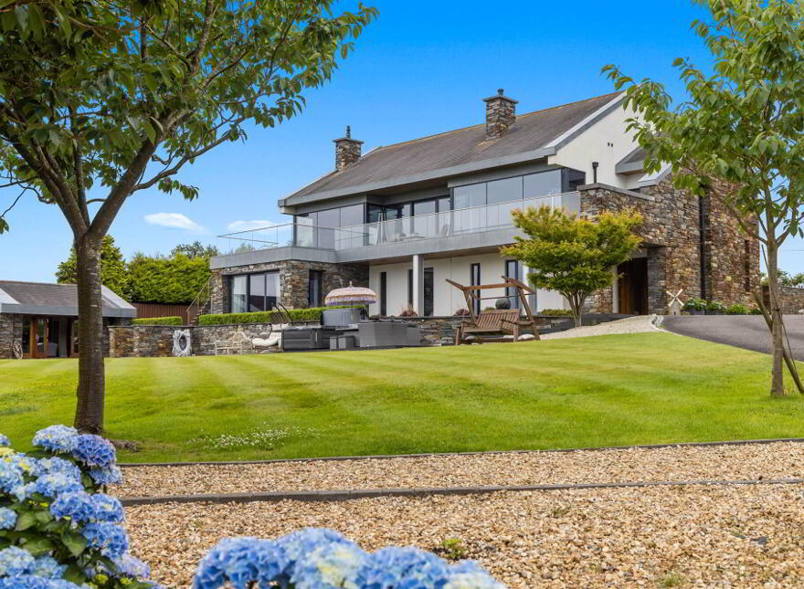 Craigmore, 30 Ballygrainey Road, Holywood, BT18 0HE