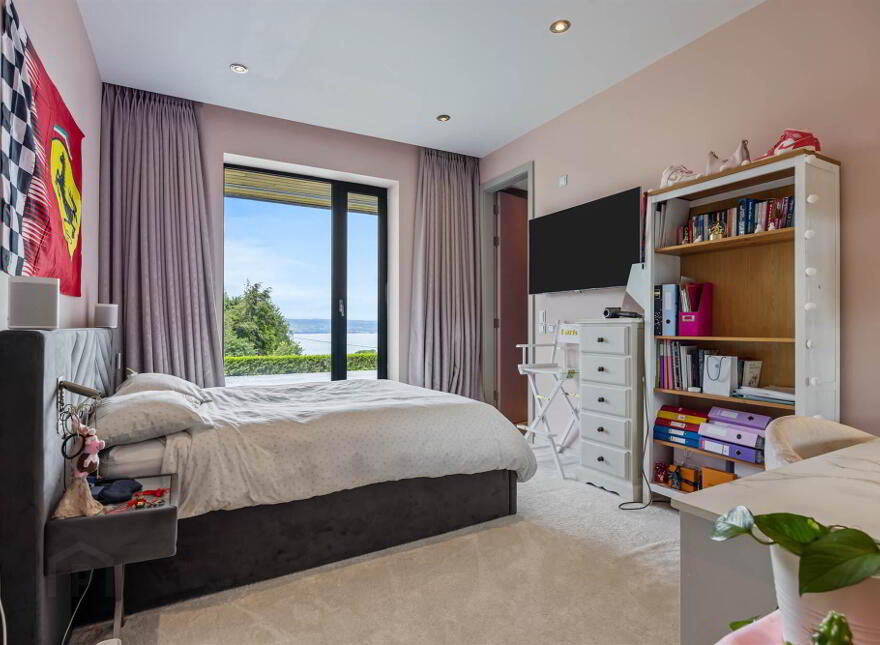 Craigmore, 30 Ballygrainey Road, Holywood, BT18 0HE