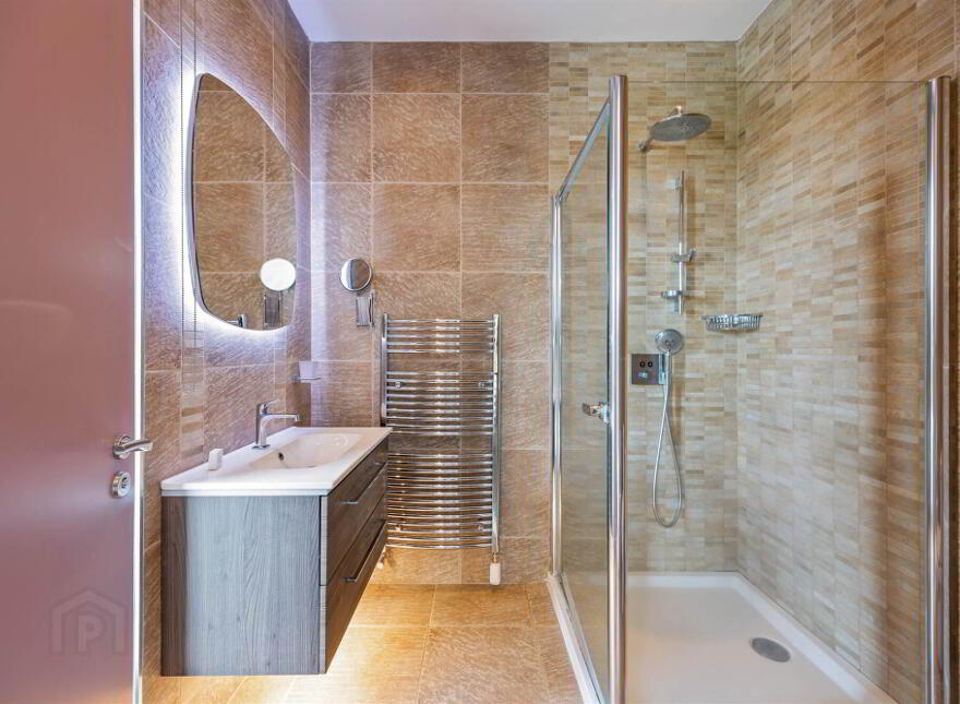 Craigmore, 30 Ballygrainey Road, Holywood, BT18 0HE