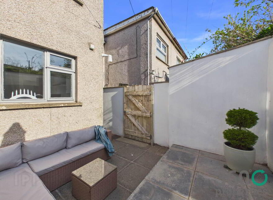 64 Grange Road, Ballymena, BT42 2DU