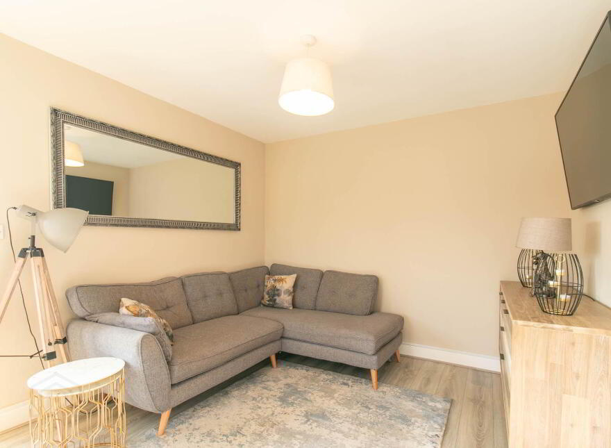 Apt 7, Cluain Aoibhinn Court, Swellan Upper, Cavan Town, H12CV90