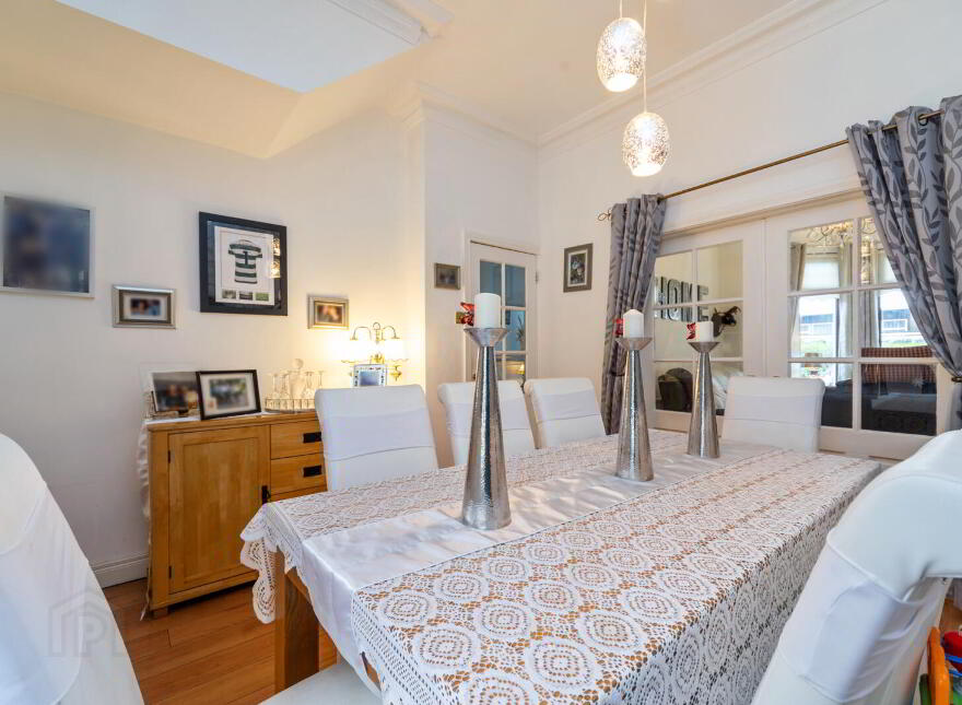 24 Chichester Avenue, Belfast, BT15 5EH