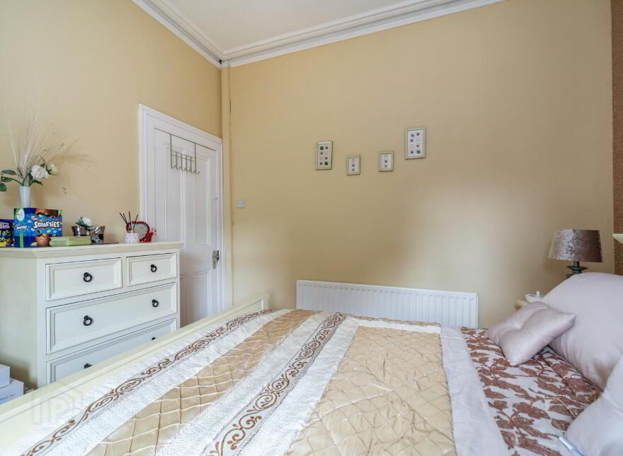 24 Chichester Avenue, Belfast, BT15 5EH