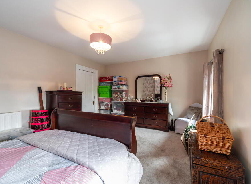 24 Chichester Avenue, Belfast, BT15 5EH