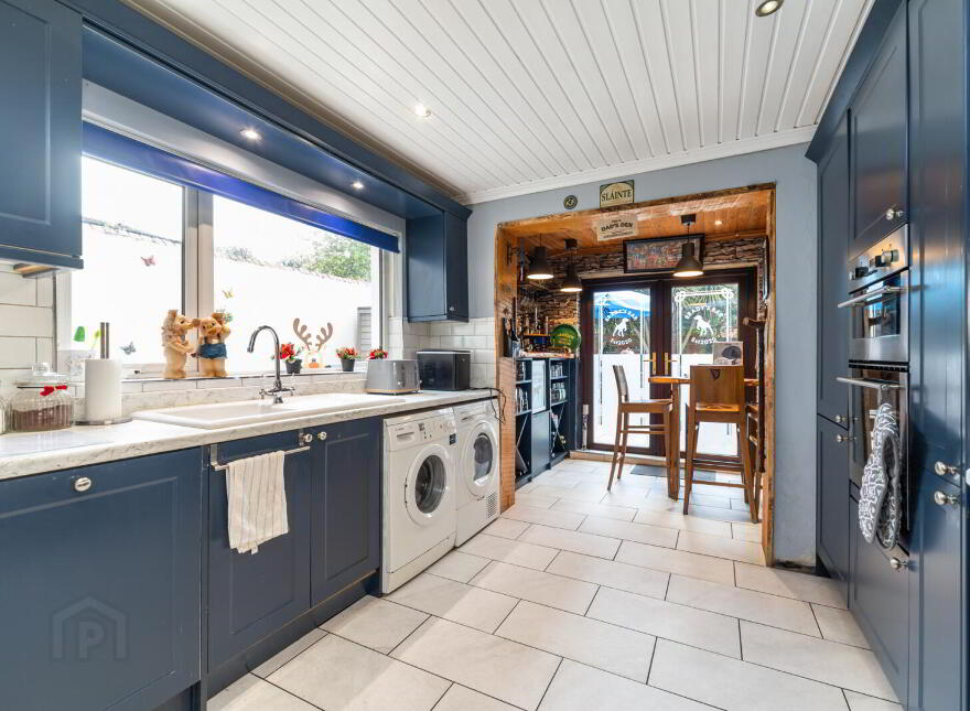 24 Chichester Avenue, Belfast, BT15 5EH