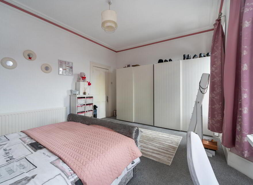 24 Chichester Avenue, Belfast, BT15 5EH