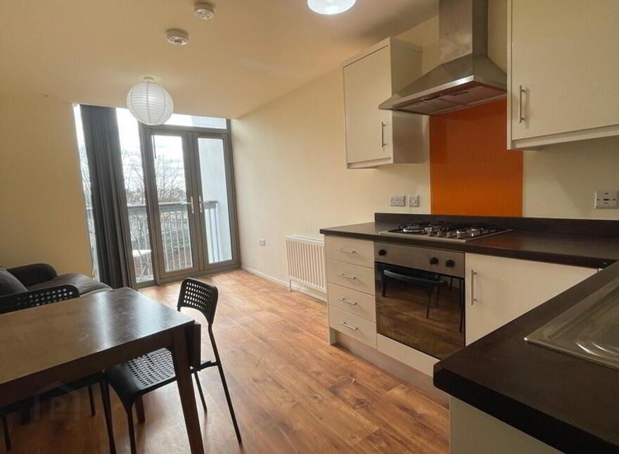 Apt 4.6, 117 Lisburn Road, Belfast, BT9 7AF