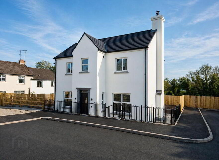 3 Dergmoney View, Omagh, BT78 1FF