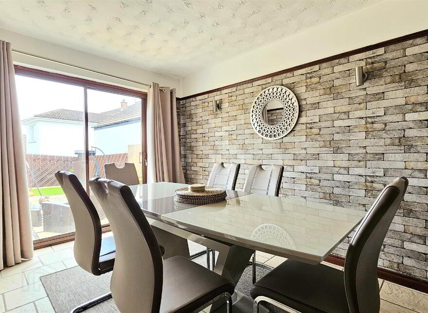 117 Broadlands, Carrickfergus, BT38 7BA