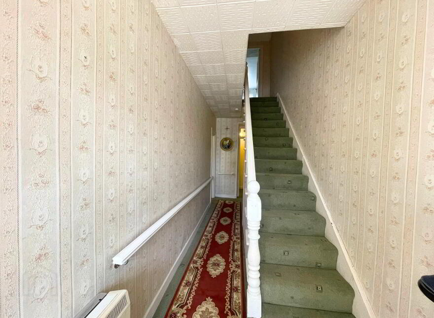 Main Street, Roosky, N41DT97