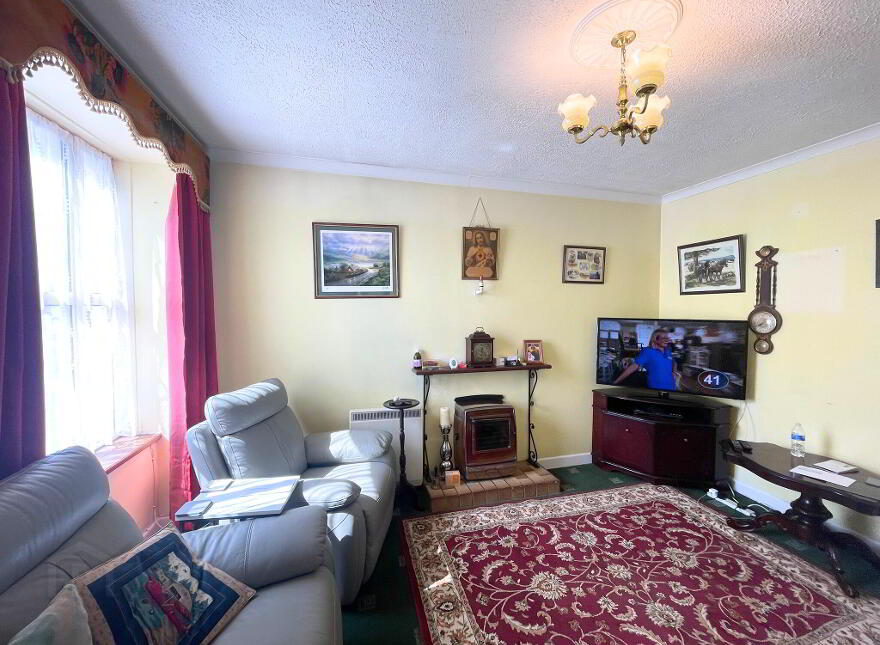 Main Street, Roosky, N41DT97