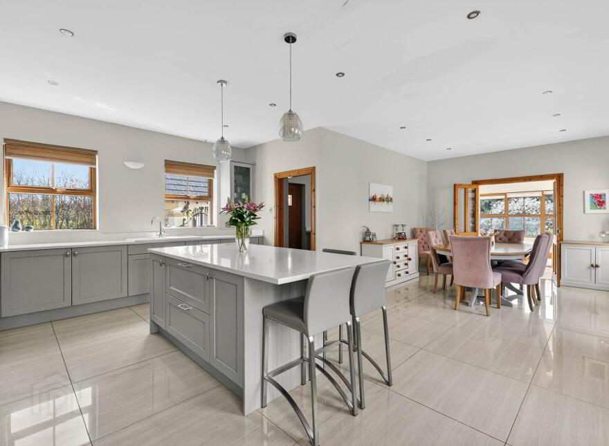 Swan Hill, 148 Dromore Road, Ballynahinch, BT24 8HZ