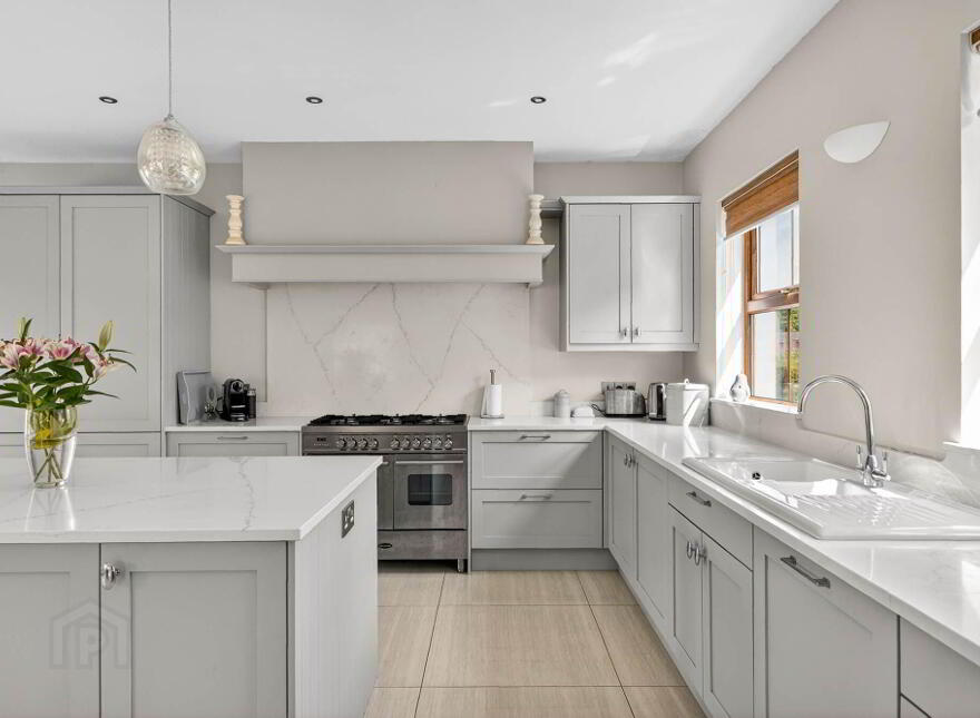 Swan Hill, 148 Dromore Road, Ballynahinch, BT24 8HZ