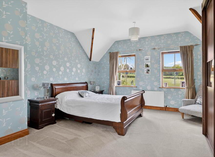 Swan Hill, 148 Dromore Road, Ballynahinch, BT24 8HZ