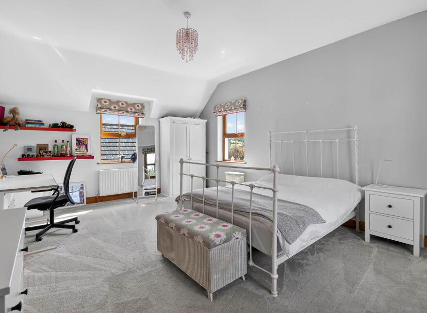 Swan Hill, 148 Dromore Road, Ballynahinch, BT24 8HZ