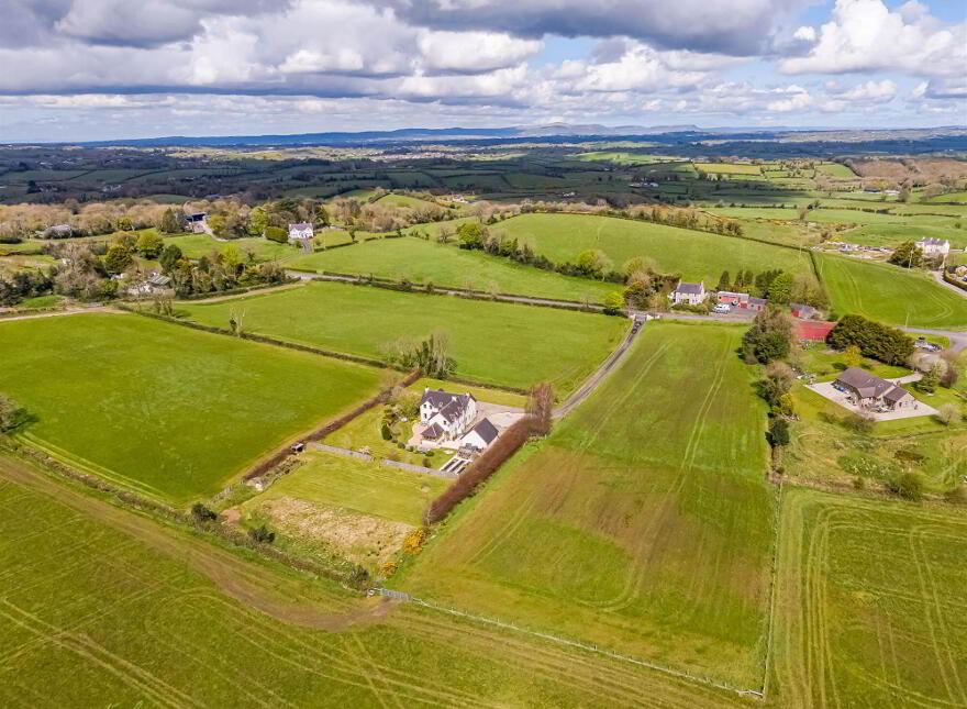 Swan Hill, 148 Dromore Road, Ballynahinch, BT24 8HZ