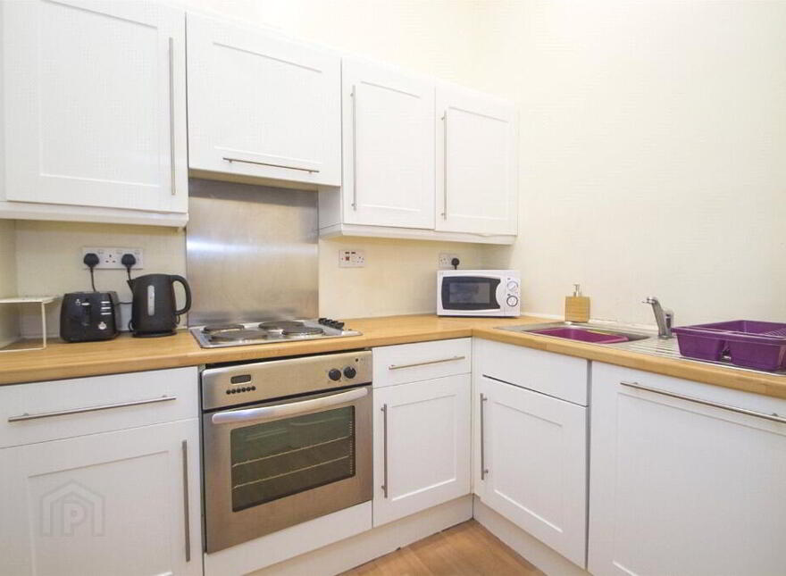 29 Royal Park Terrace, Abbeyhill, Edinburgh, EH8 8JA