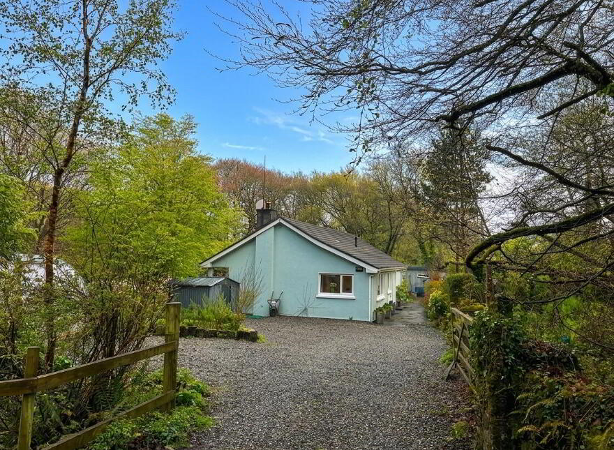 Fern Hollow, Cullentra, The Rower, R95P5W9