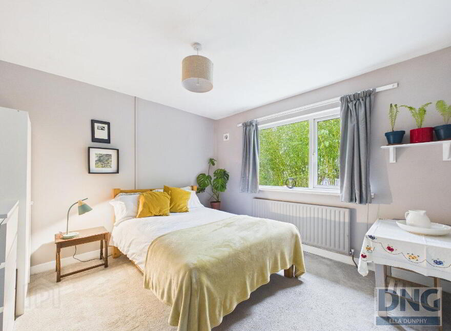 Fern Hollow, Cullentra, The Rower, R95P5W9