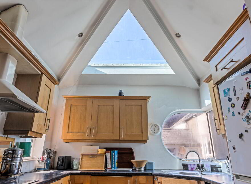 42B Seacliff Road, Bangor, BT20 5EZ