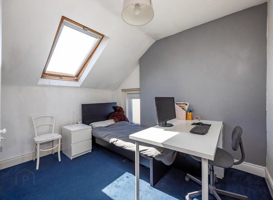 42B Seacliff Road, Bangor, BT20 5EZ