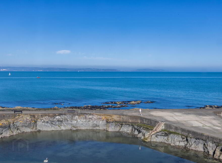 42B Seacliff Road, Bangor, BT20 5EZ