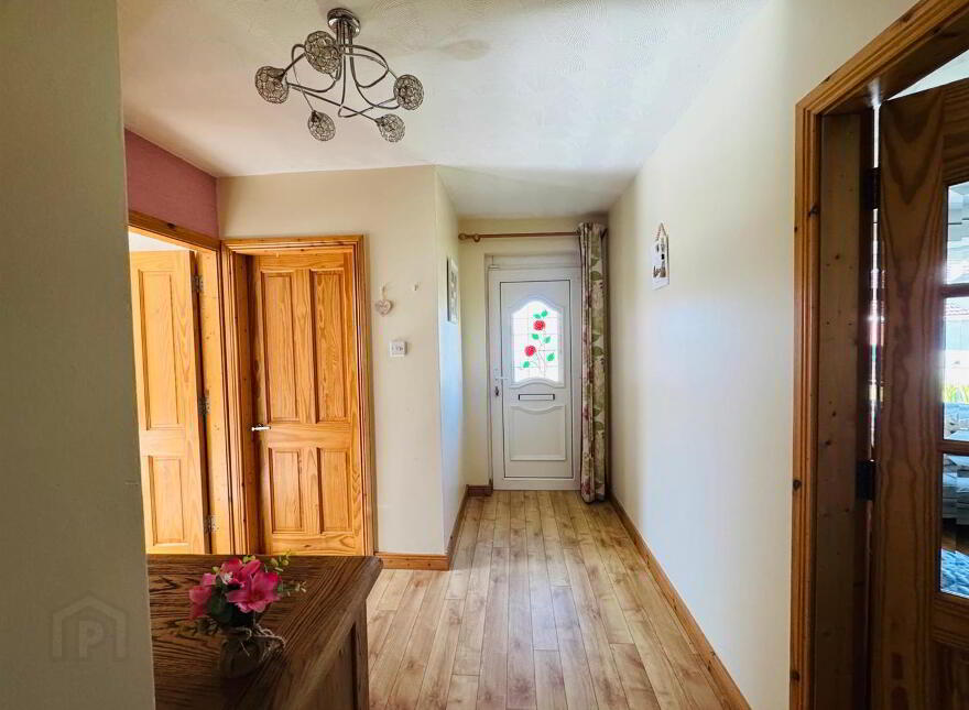 98 Duncastle Park, Newbuildings, L'Derry, BT47 2QL