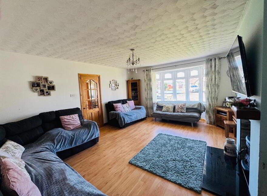 98 Duncastle Park, Newbuildings, L'Derry, BT47 2QL